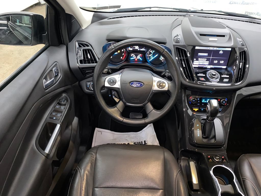Used 2015 Ford Escape Titanium w/ Equipment Group 301A AWD/4WD image 26