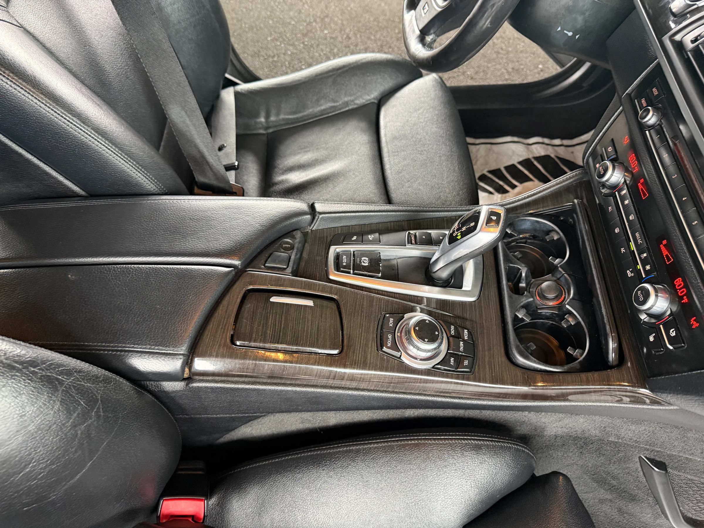 Used 2013 BMW 535i xDrive Sedan AWD/4WD image 25