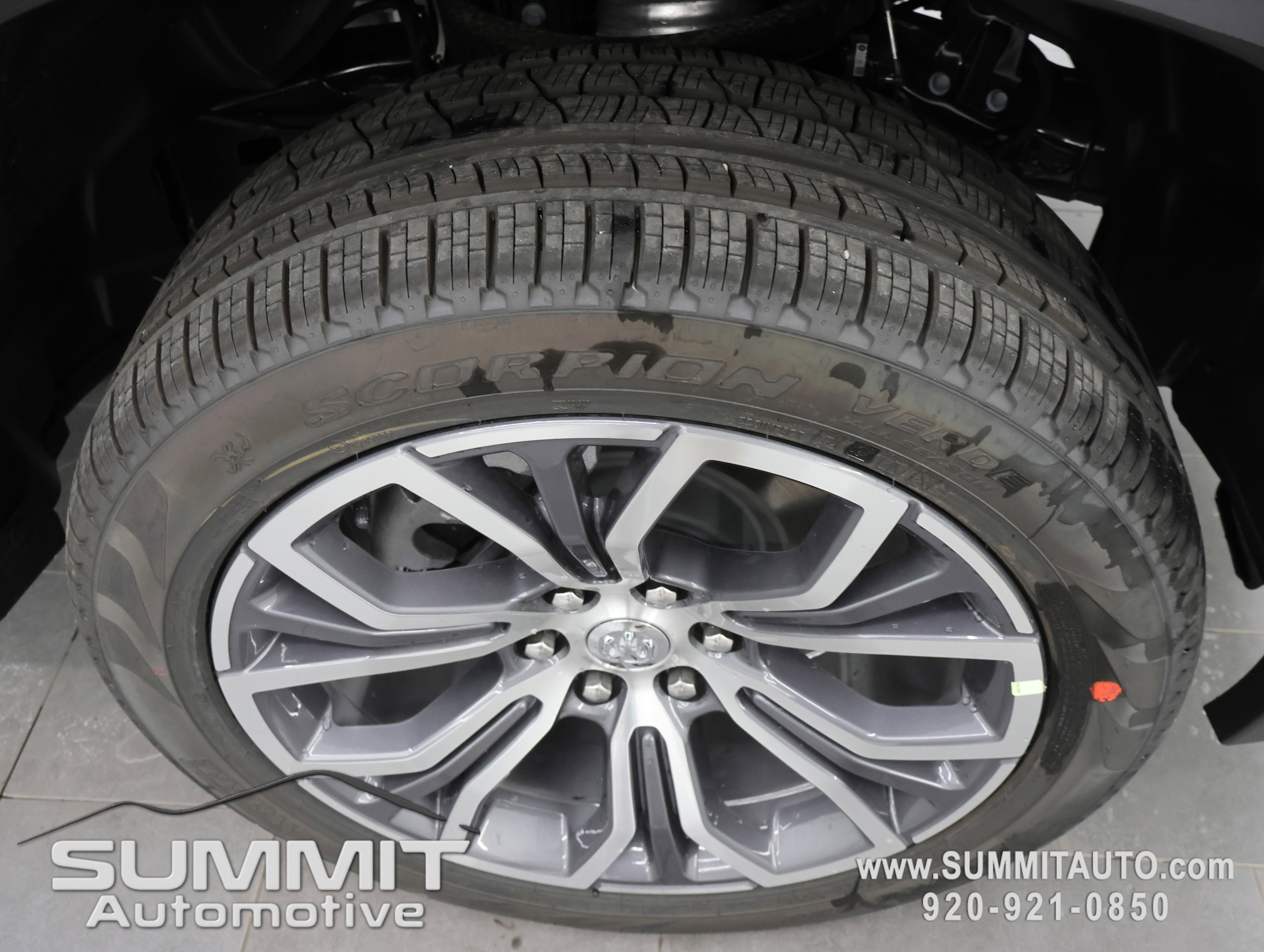 New 2026 RAM 1500 Tungsten AWD/4WD image 3