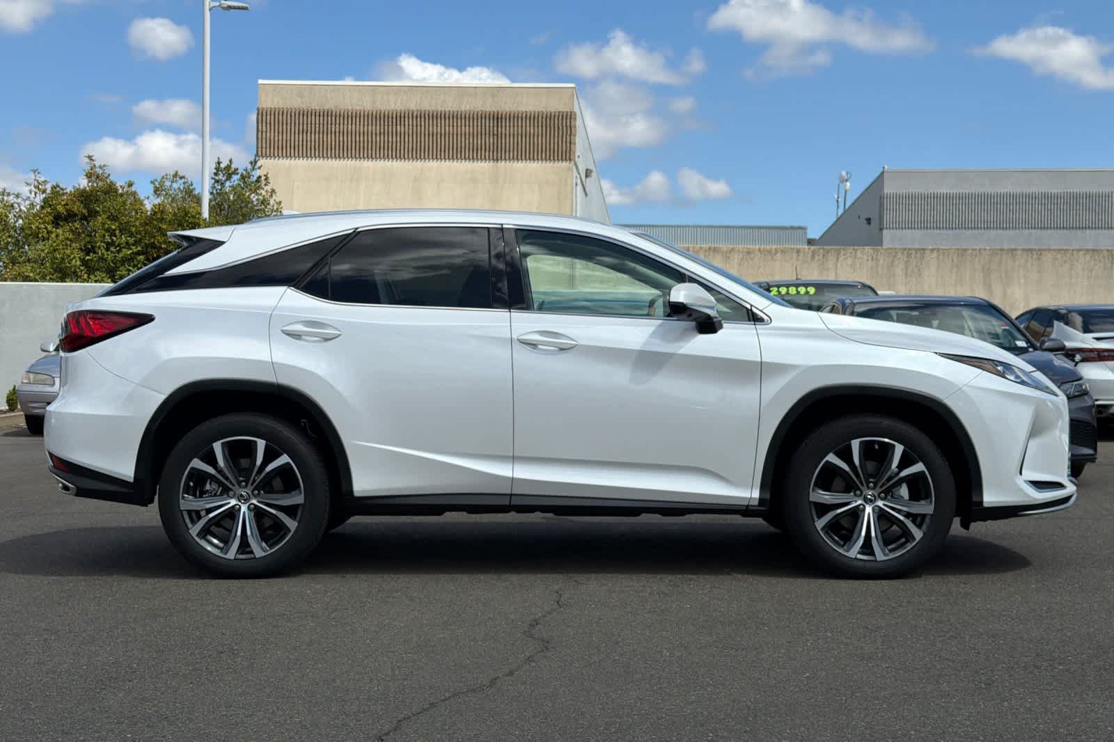 Certified 2022 Lexus RX 350 FWD w/ Premium Package image 6
