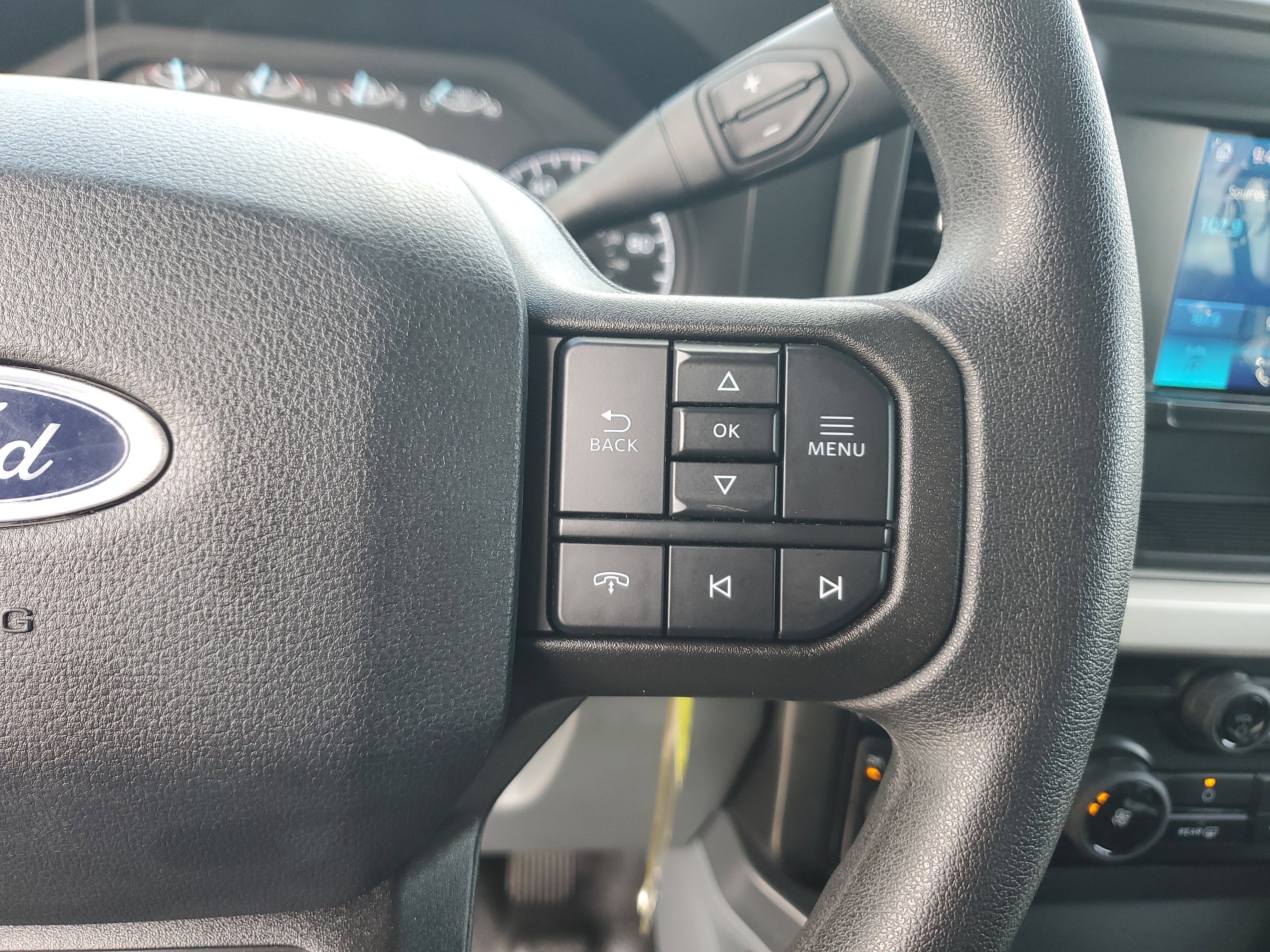 Used 2025 Ford F450 XLT w/ 360-Degree Camera Package image 21