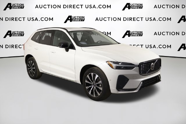Used 2024 Volvo XC60 B5 Plus AWD/4WD image 40