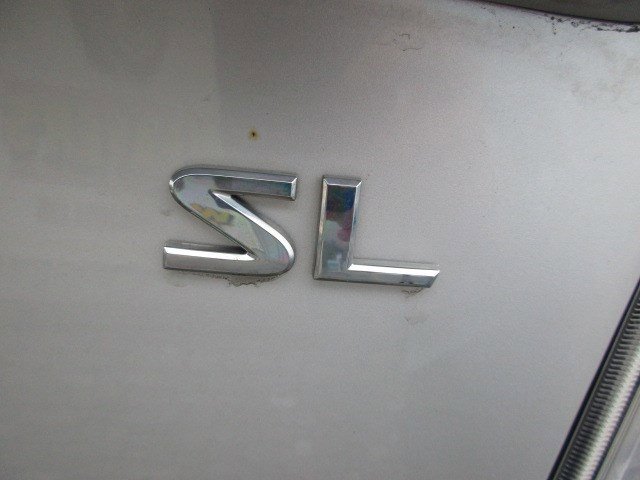 Used 2011 Nissan Sentra 2.0 SL w/ SL Special Value Pkg image 11