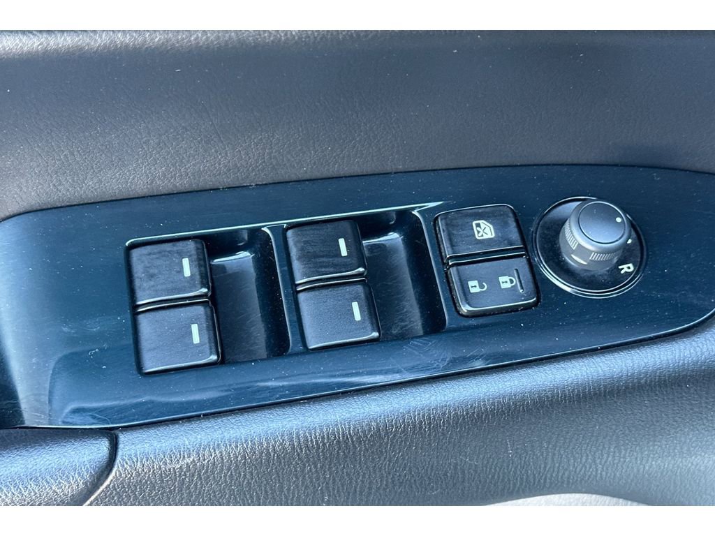 Used 2018 MAZDA CX-5 Touring w/ Preferred Equipment Package image 12