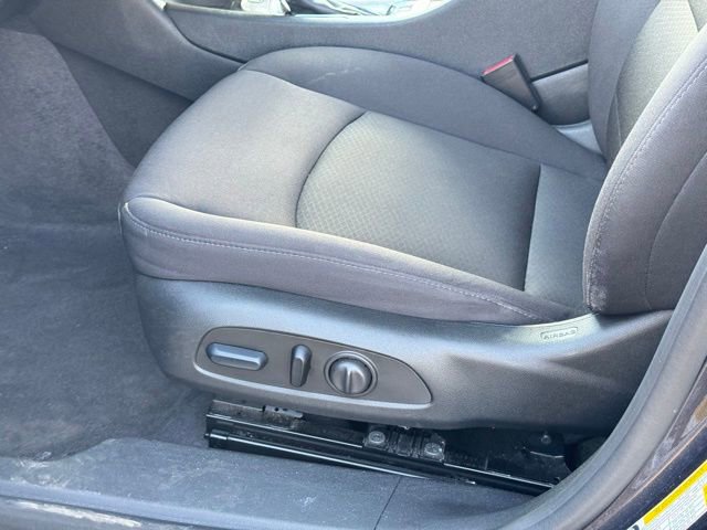 Used 2023 Chevrolet Malibu LT image 22