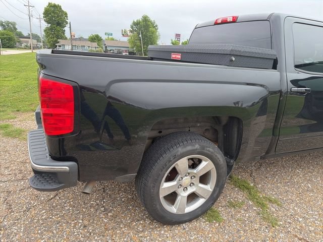 Used 2018 Chevrolet Silverado 1500 LT w/ Texas Edition RWD image 33
