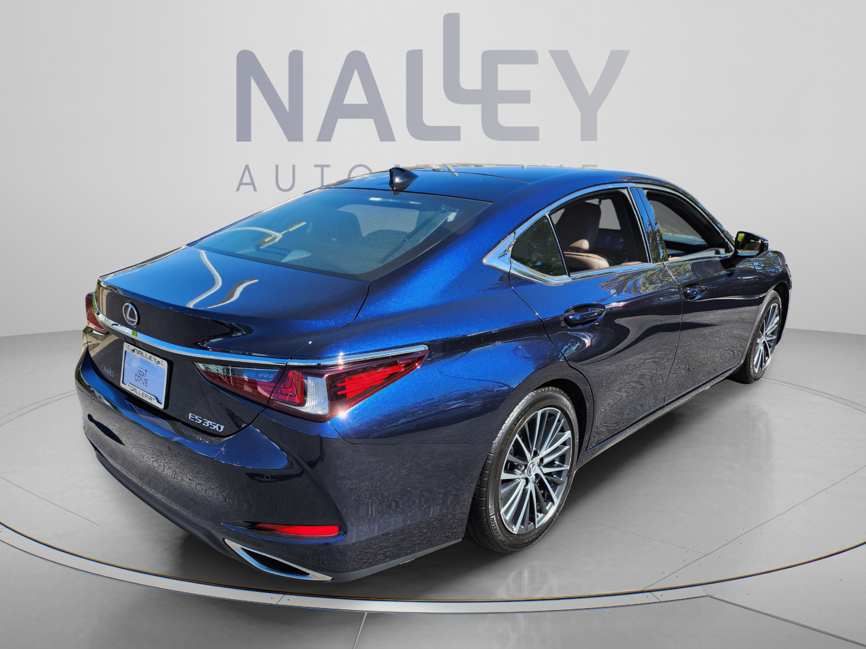 Certified 2023 Lexus ES 350 w/ Premium Package FWD image 5