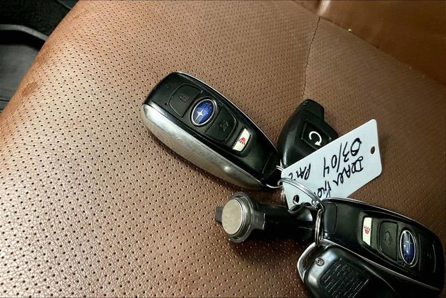 Used 2018 Subaru Outback 2.5i Touring image 11