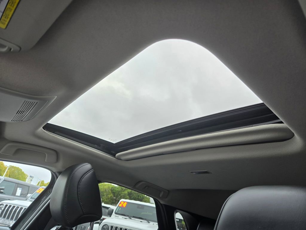 Used 2025 MAZDA CX-30 AWD 2.5 S w/ Premium Package image 19