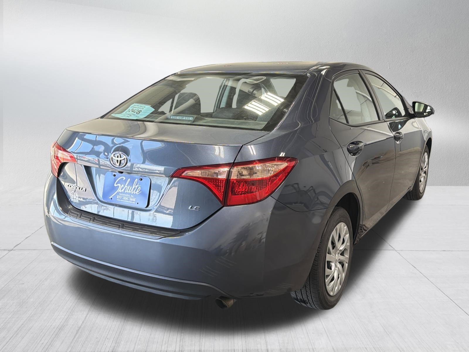 Used 2017 Toyota Corolla LE w/ Carpet Mat Package (TMS) FWD image 7