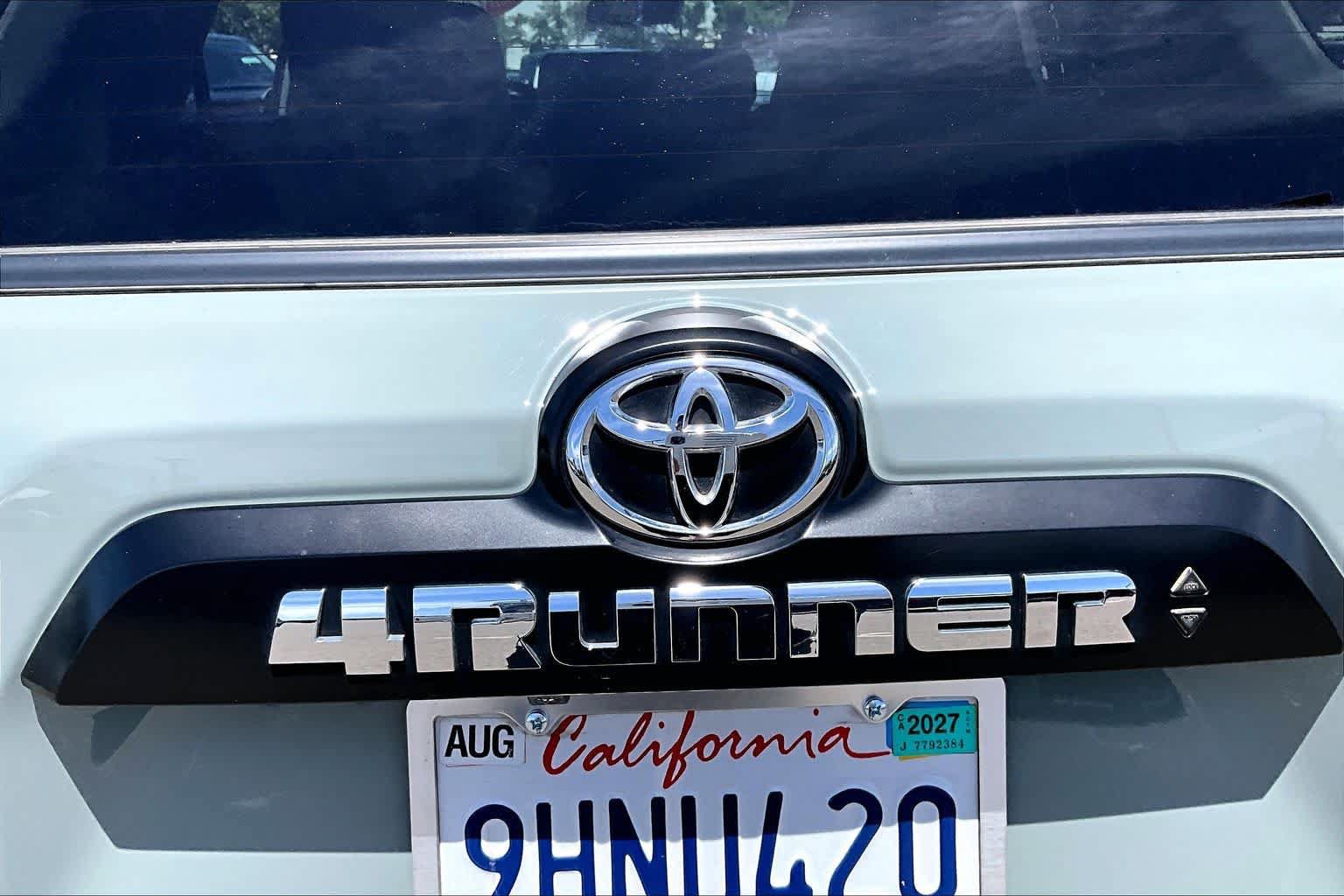 Certified 2023 Toyota 4Runner TRD Off-Road Premium w/ Moonroof Package AWD/4WD image 30