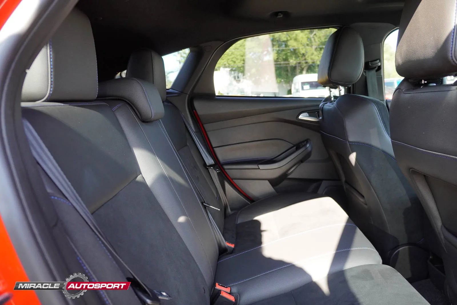 Used 2018 Ford Focus RS AWD/4WD image 39