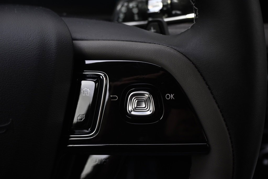 New 2026 Lincoln Corsair Premiere image 32