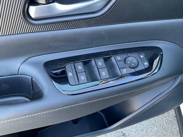 New 2026 Nissan Murano SV image 12