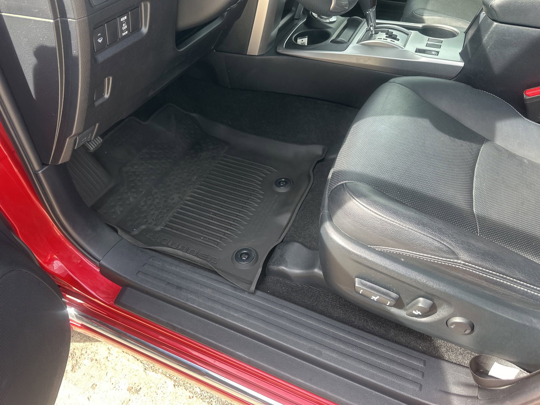 Used 2021 Toyota 4Runner Limited image 24