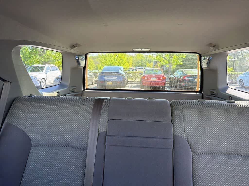 Used 2005 Toyota 4Runner SR5 AWD/4WD image 18