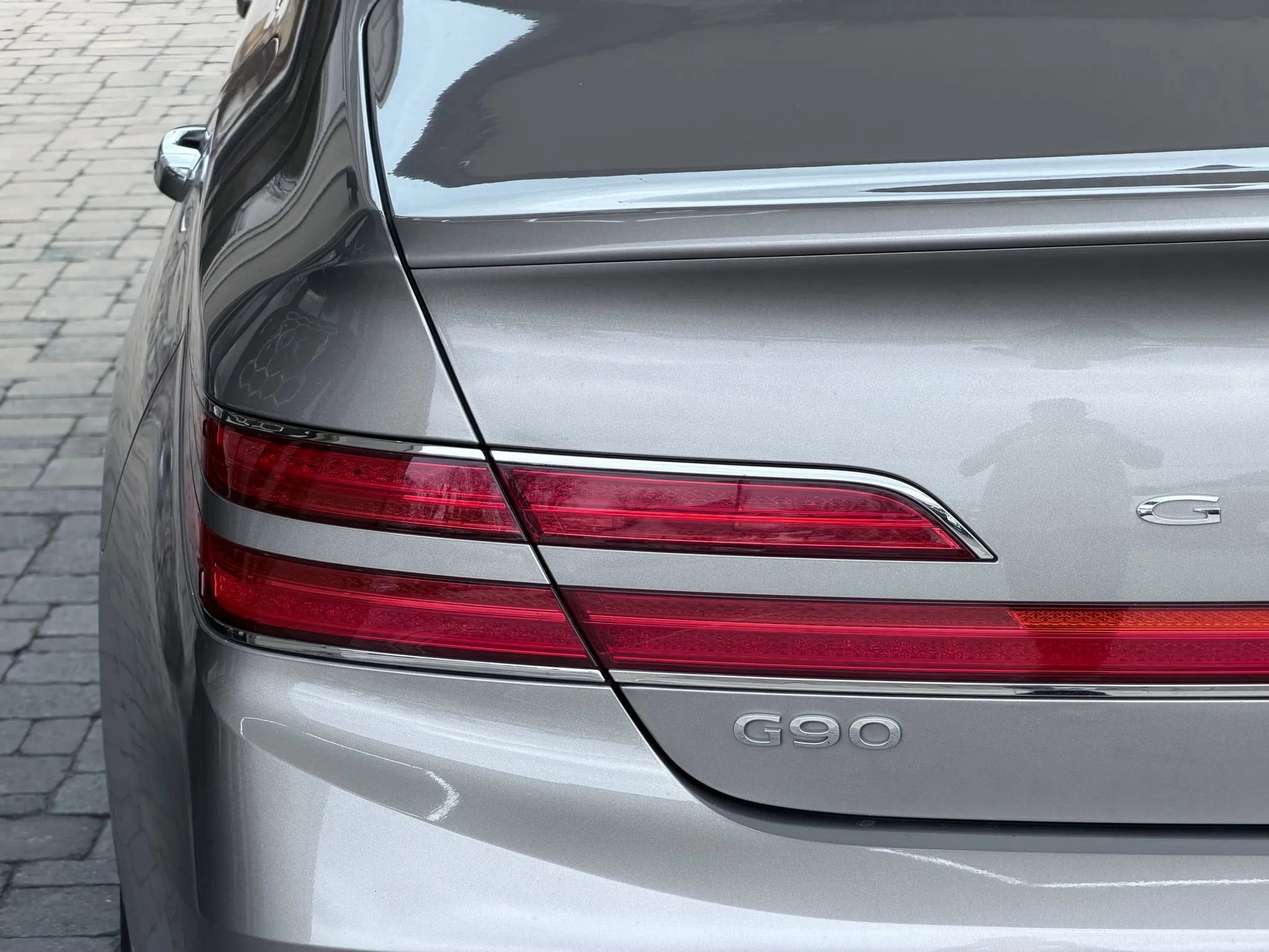 Used 2021 Genesis G90 5.0 Ultimate image 61