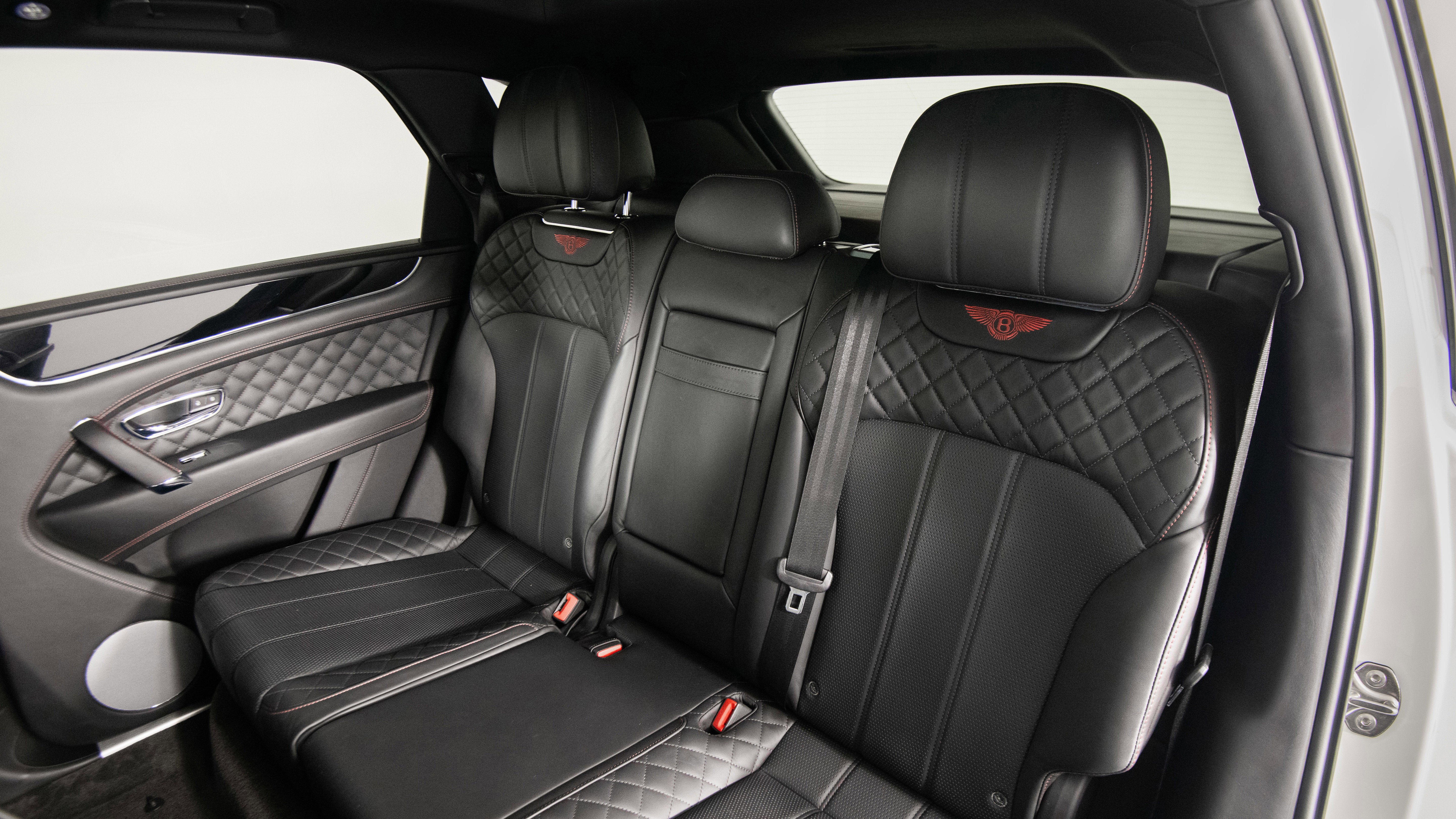 Used 2018 Bentley Bentayga image 53