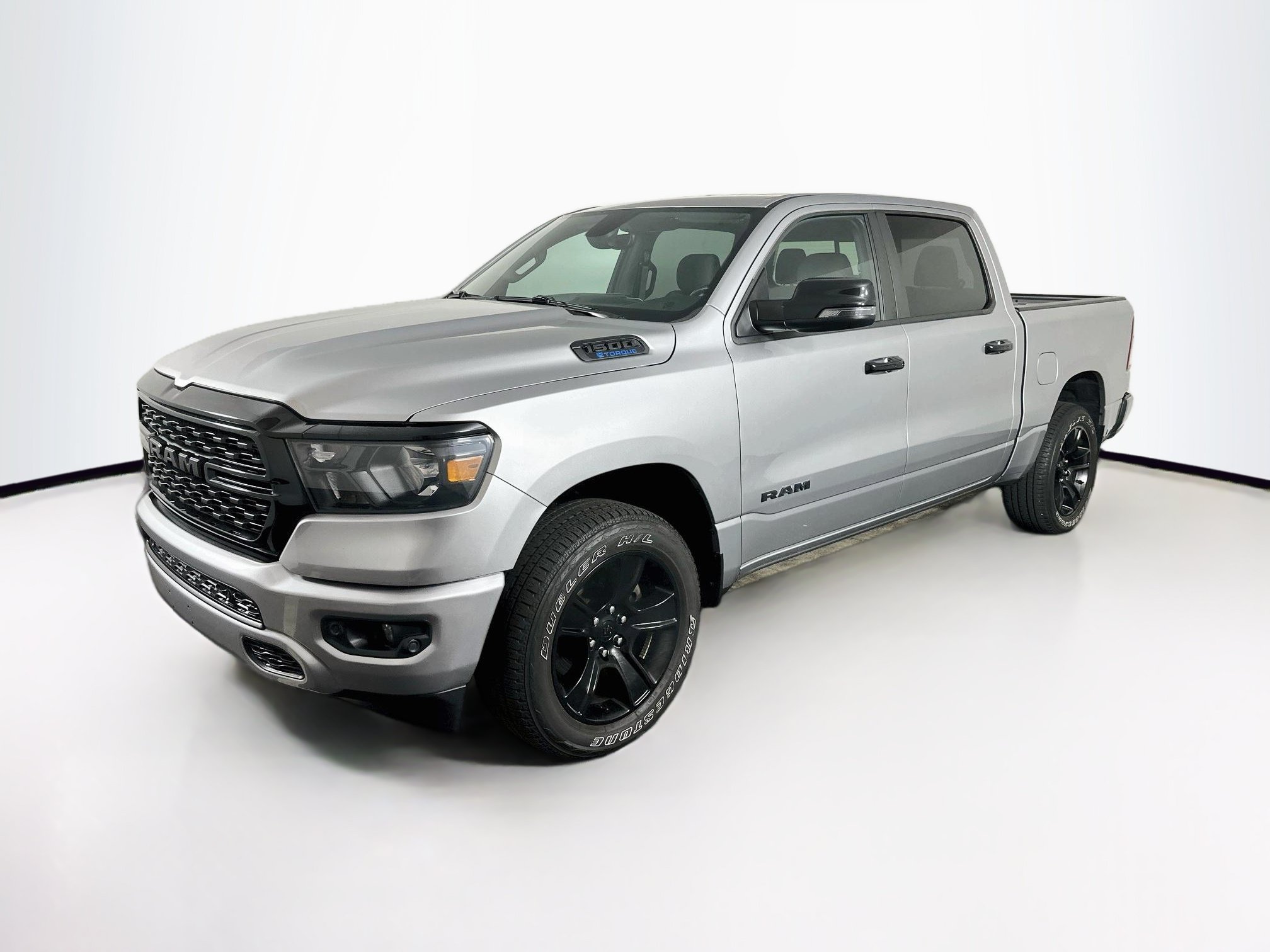 Used 2023 RAM 1500 Big Horn AWD/4WD image 3