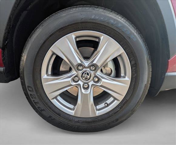 Used 2023 Toyota RAV4 LE AWD/4WD image 21