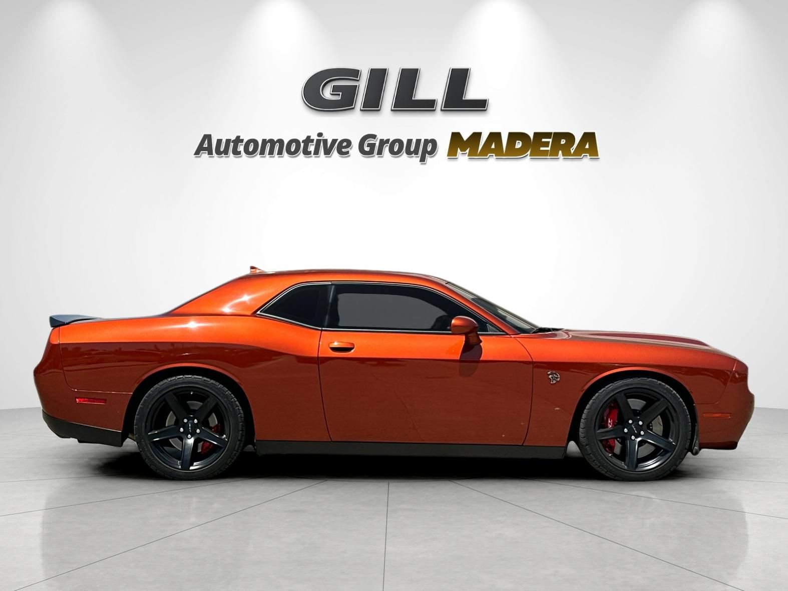 Used 2022 Dodge Challenger SRT Hellcat Redeye RWD image 2