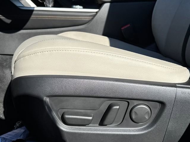 New 2025 MAZDA CX-90 Plug-In Hybrid w/ Preferred image 13