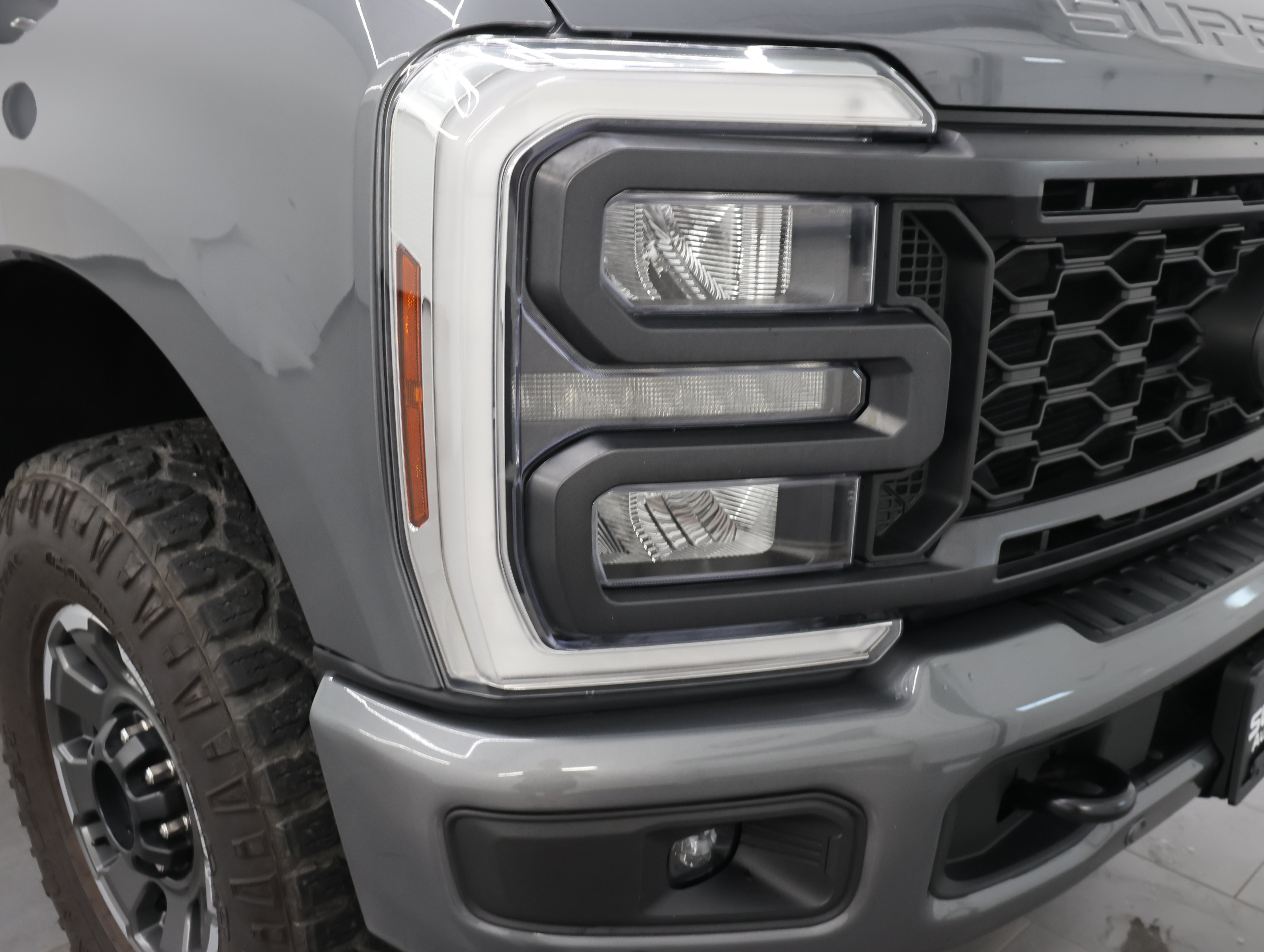 Used 2024 Ford F250 Lariat w/ Lariat Ultimate Package AWD/4WD image 27