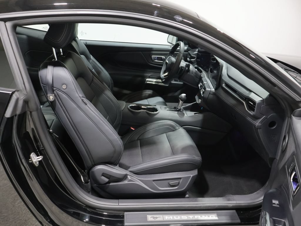 Used 2025 Ford Mustang GT Premium RWD image 20