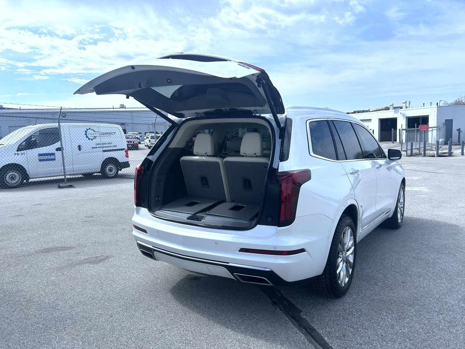 Used 2021 Cadillac XT6 Premium Luxury image 23