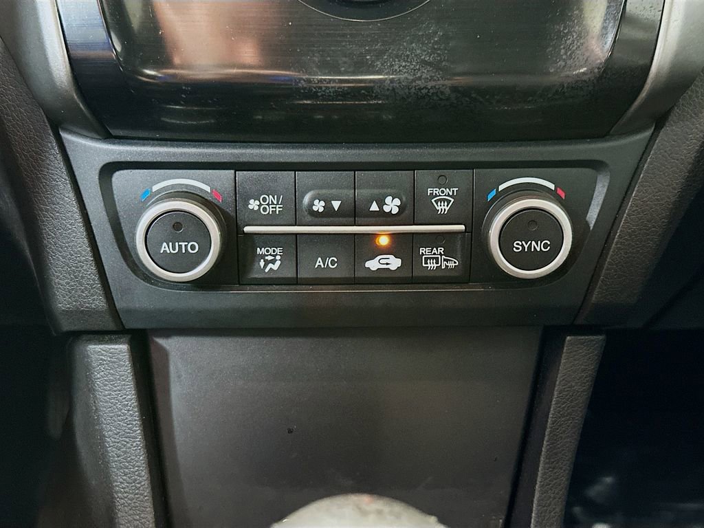 Used 2016 Acura ILX image 18