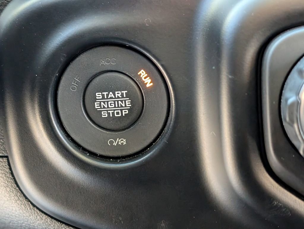 Used 2022 Jeep Gladiator Mojave w/ Trailer Tow Package image 25