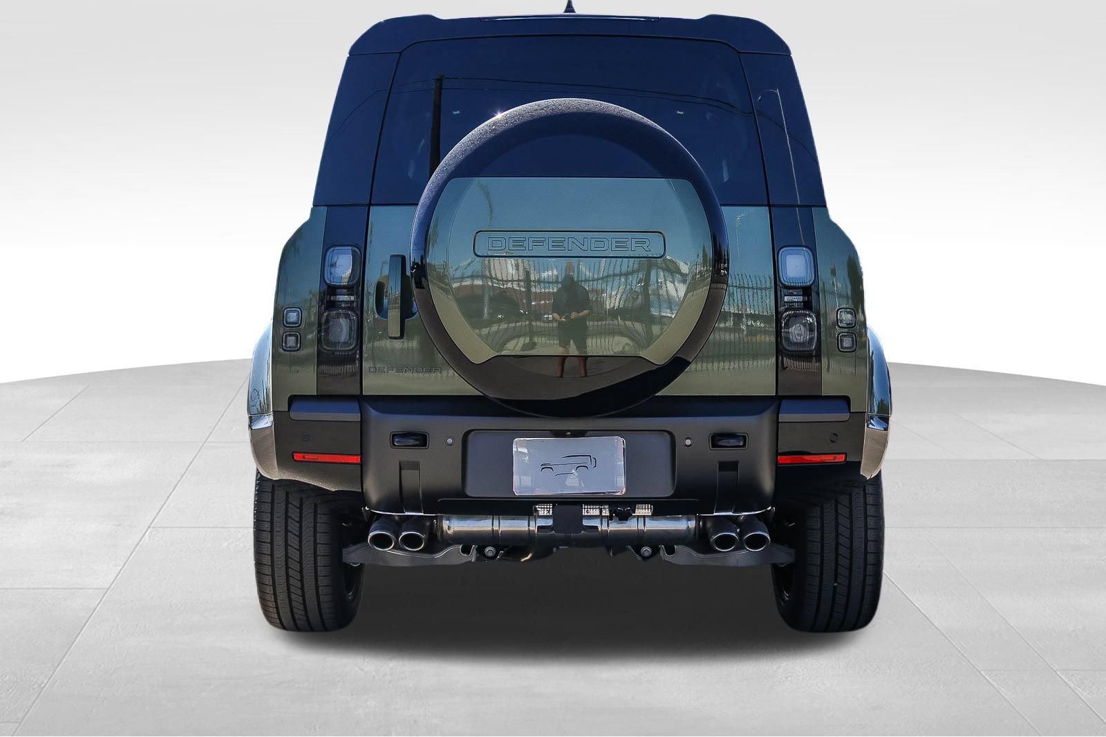 New 2026 Land Rover Defender 110 X-Dynamic SE AWD/4WD image 6