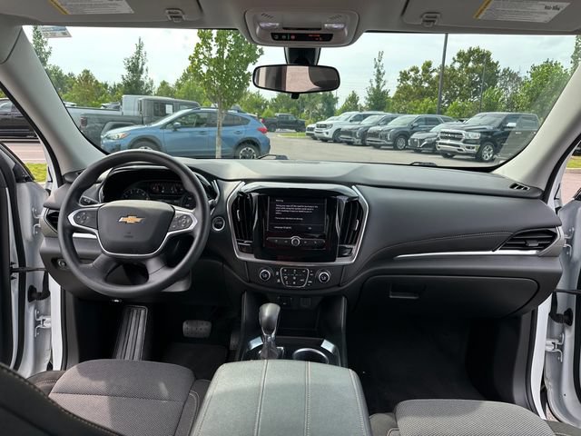 Used 2021 Chevrolet Traverse LS FWD image 26