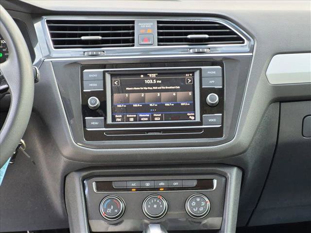 Used 2020 Volkswagen Tiguan S FWD image 14