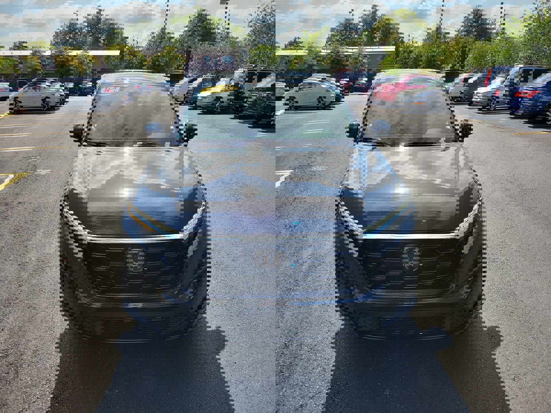 Used 2023 Honda CR-V EX image 2