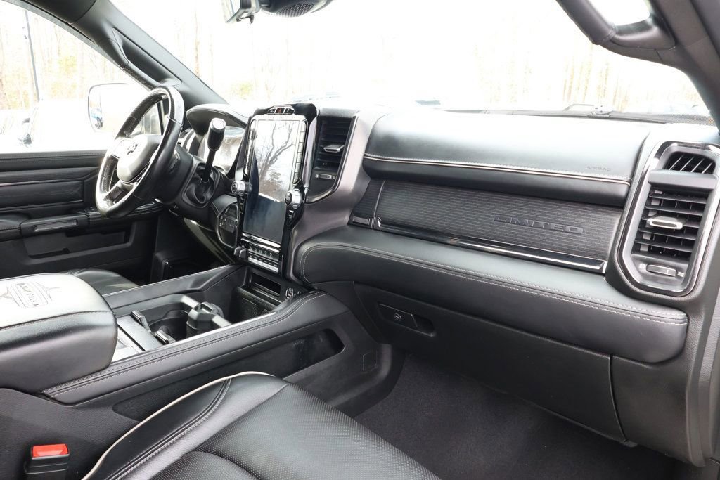 Used 2022 RAM 3500 Limited image 28