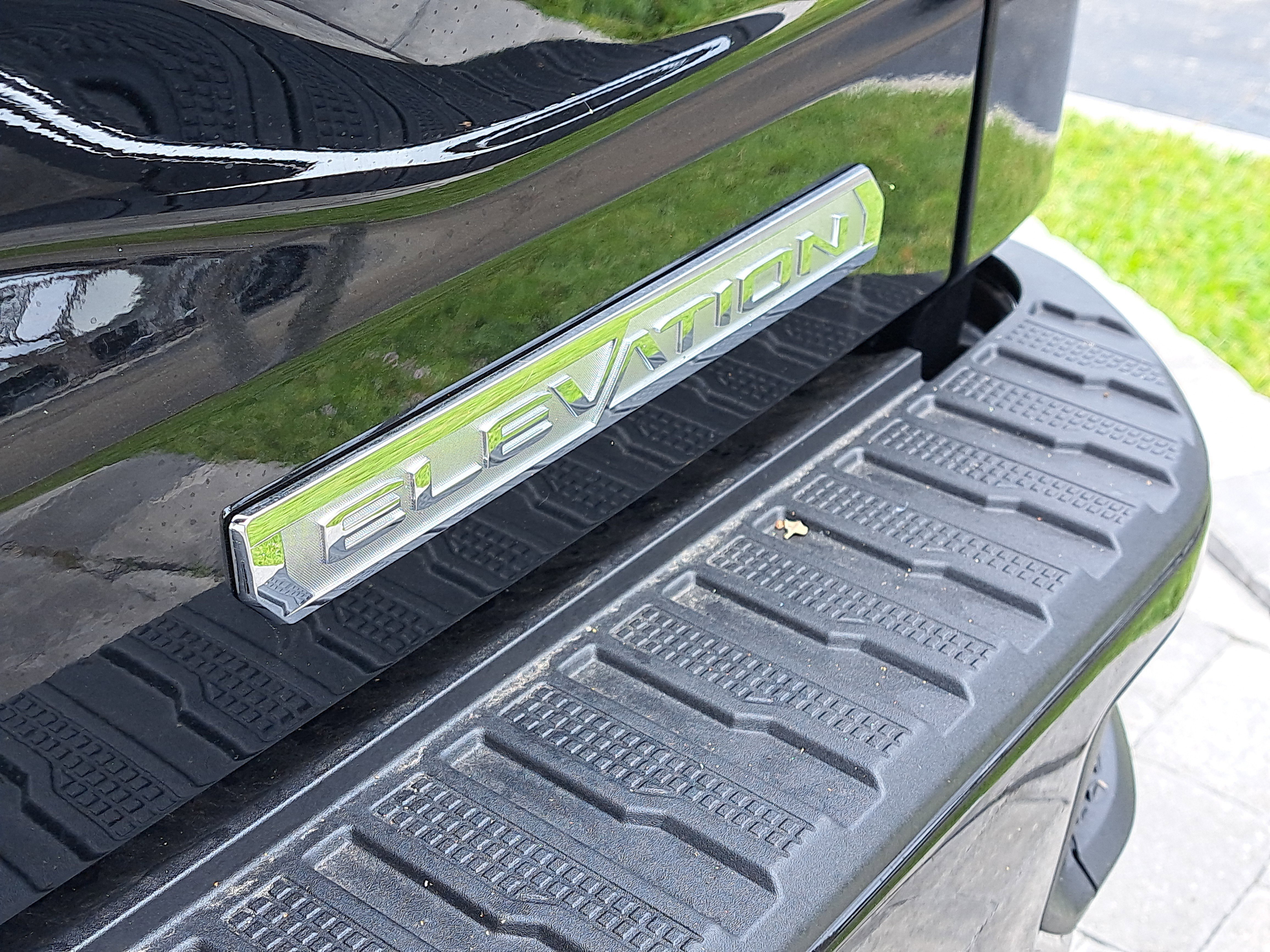 New 2026 GMC Sierra 1500 Elevation w/ Elevation Select Package image 7