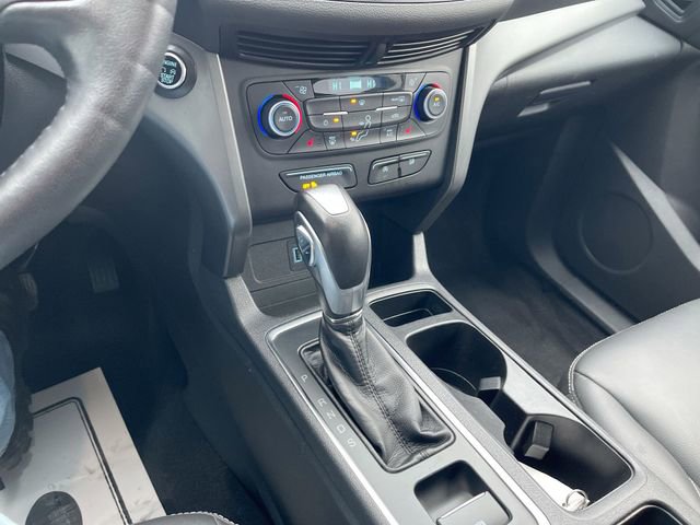 Used 2019 Ford Escape SEL image 15