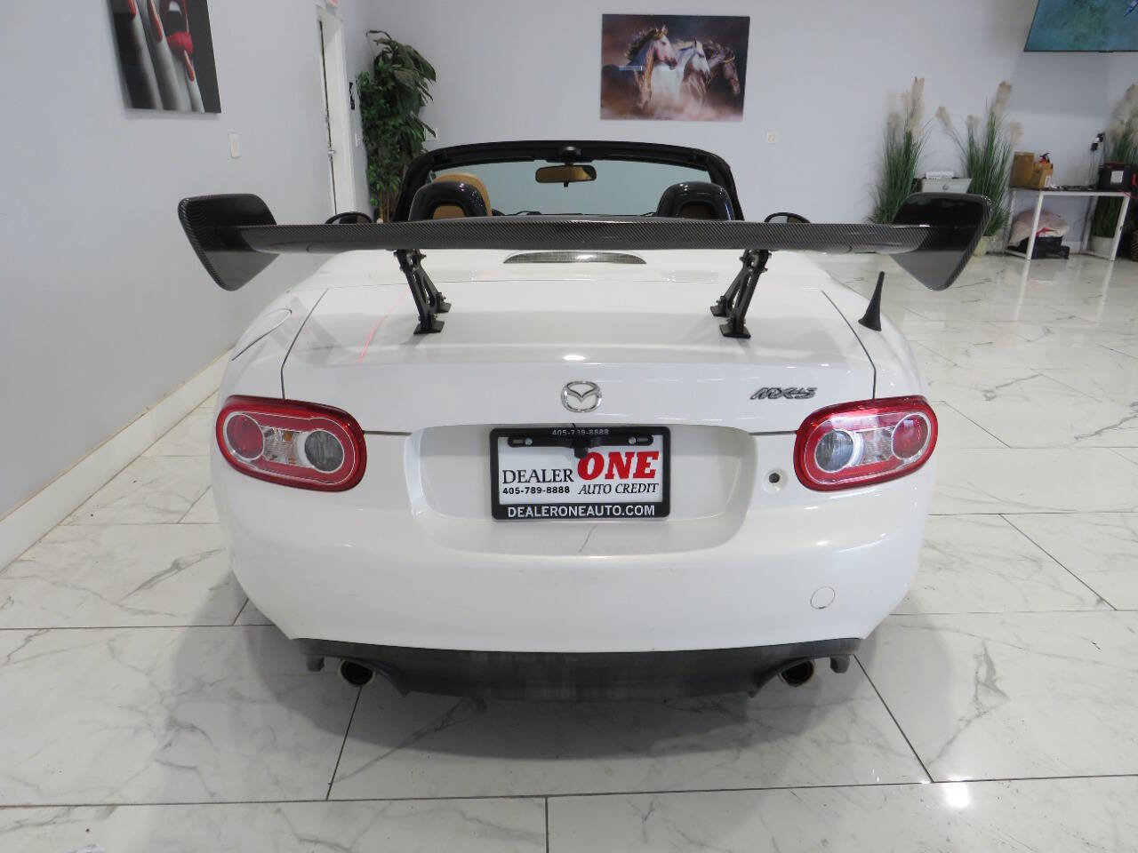 Used 2015 MAZDA MX-5 Miata Club RWD image 8