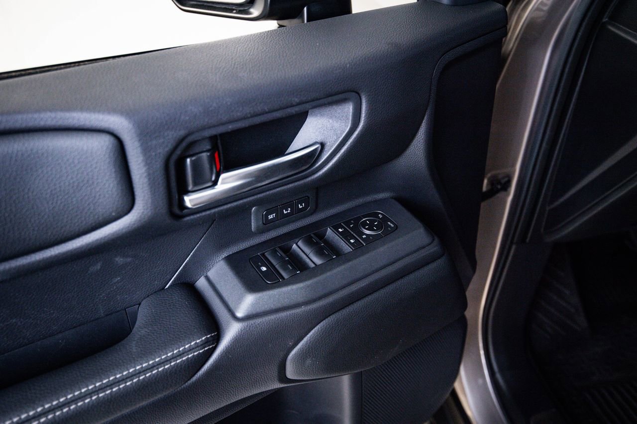 Used 2024 Toyota Land Cruiser image 21