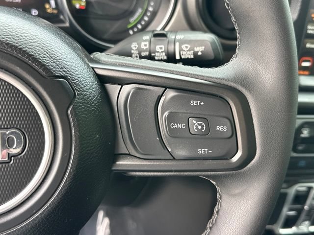 Used 2023 Jeep Wrangler Unlimited w/ Cold Weather Group AWD/4WD image 7