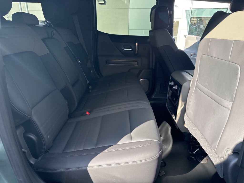 Used 2024 GMC Hummer EV 3X image 32