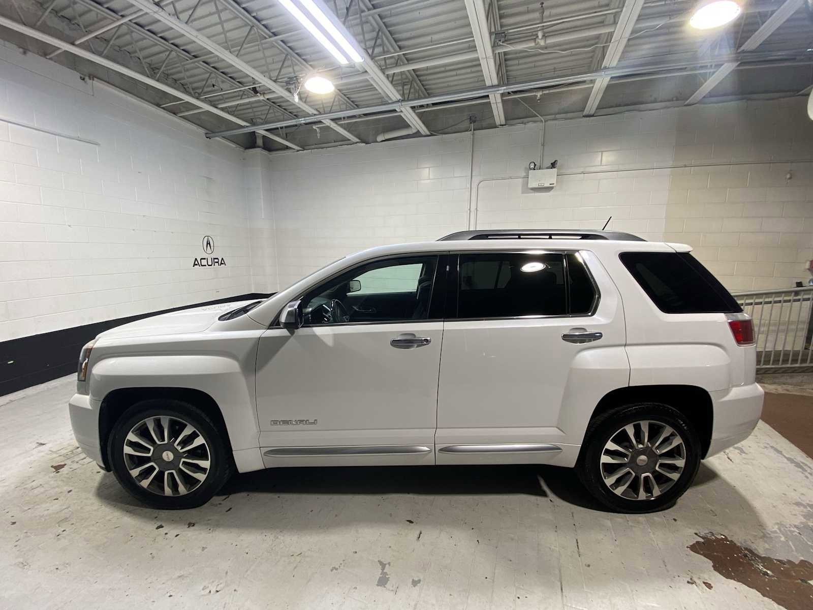 Used 2016 GMC Terrain Denali AWD/4WD image 3