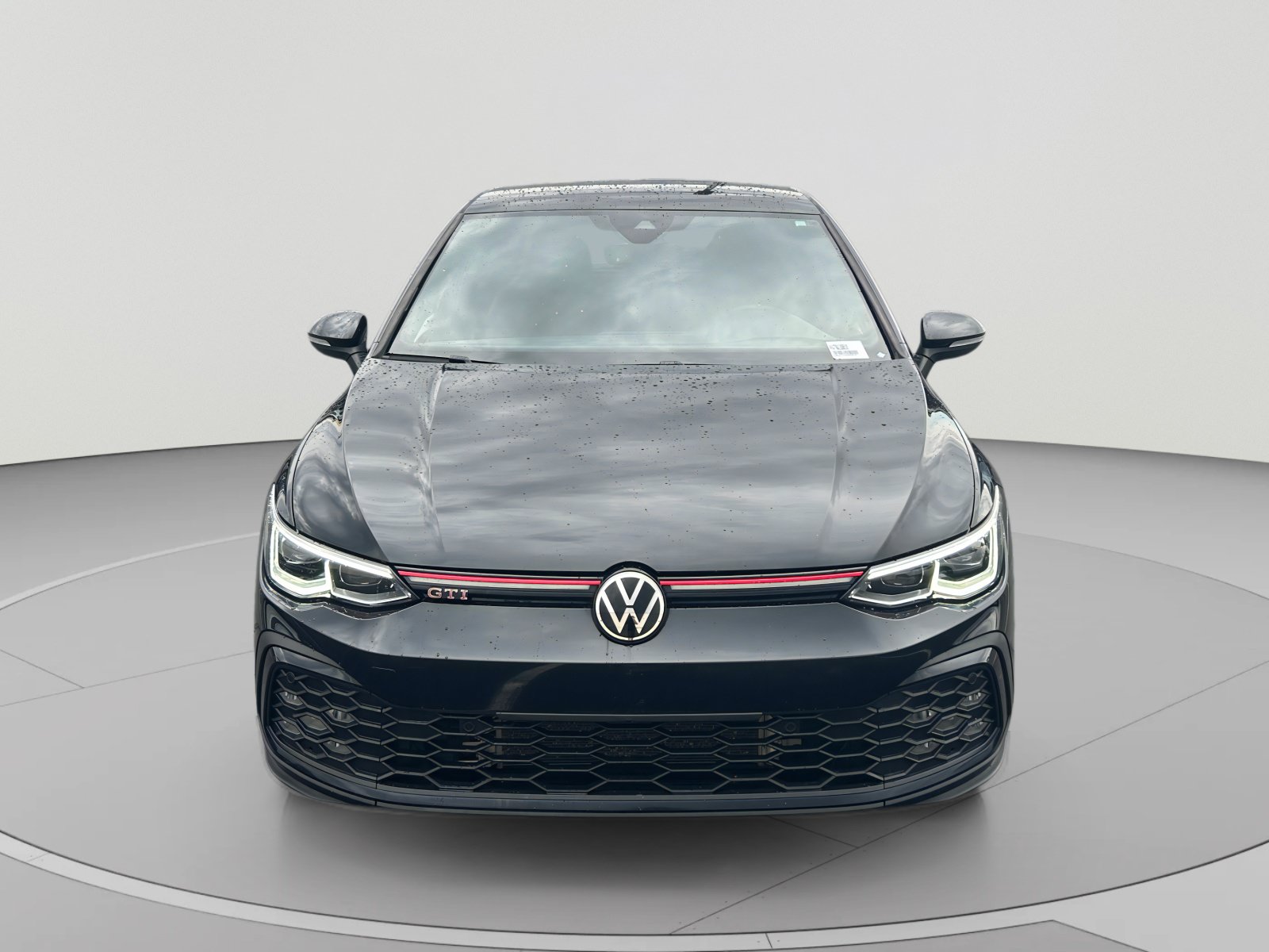 Used 2022 Volkswagen GTI SE FWD image 8