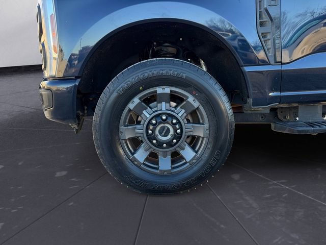 Used 2023 Ford F250 Lariat w/ Sport Appearance Package image 14