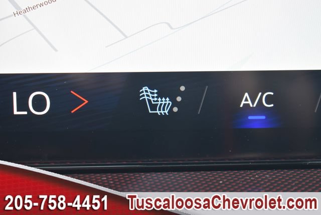New 2026 Chevrolet Traverse Z71 w/ Enhanced Driving Package AWD/4WD image 35
