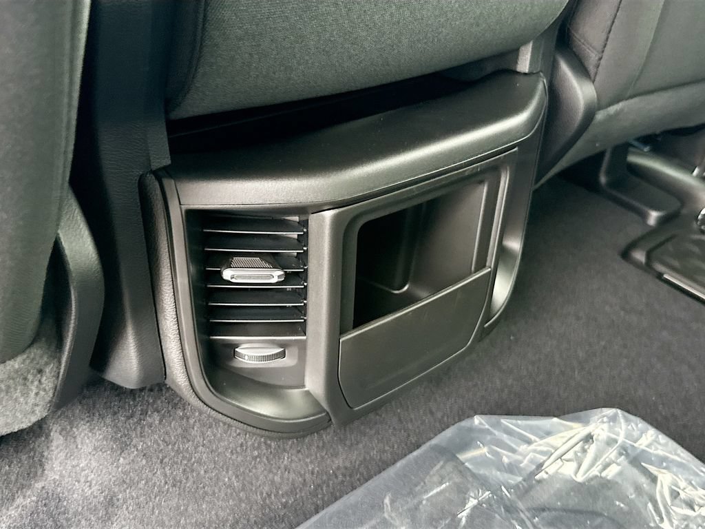 Used 2025 RAM 1500 Big Horn RWD image 27