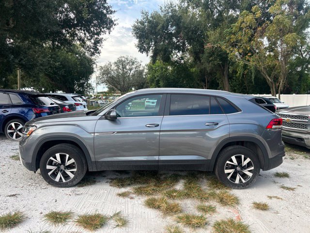 Used 2023 Volkswagen Atlas Cross Sport SE AWD/4WD image 16