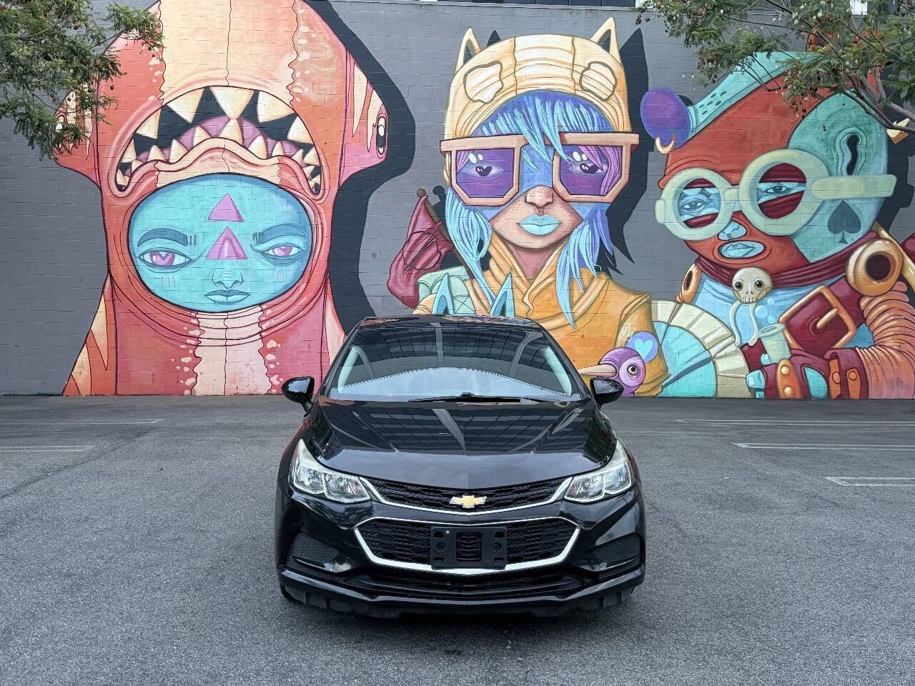 Used 2017 Chevrolet Cruze LS FWD image 2