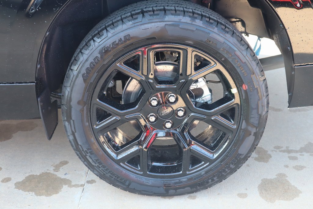 New 2025 Ford Maverick Lobo image 17